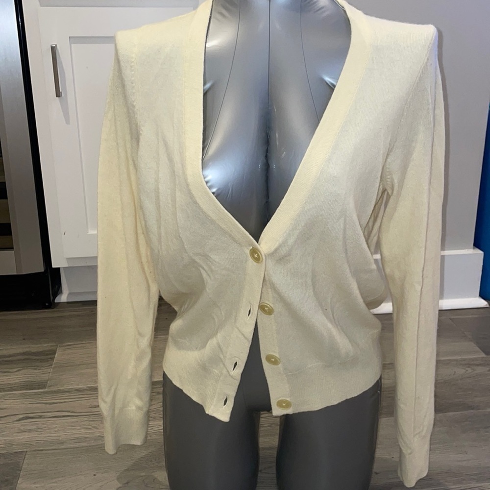 MEDIUM cream talbots sweater